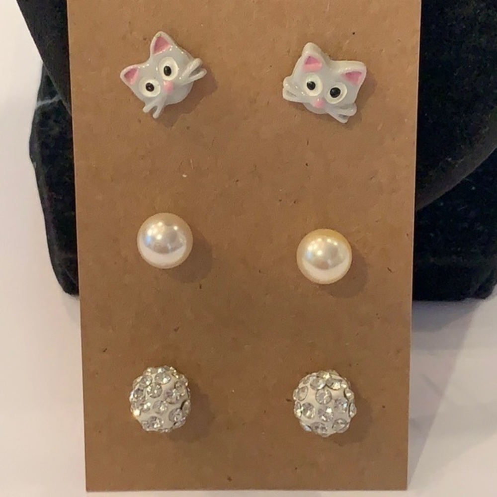 💐5/25 cat kitten faux Pearl crystal ball stud